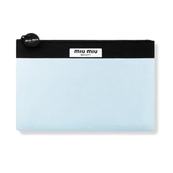 ✨ Miu Miu Beauty Duo | Designer Pouch + Mini Perfume (0.23 fl oz) Bundle✨ - Picture 3 of 3